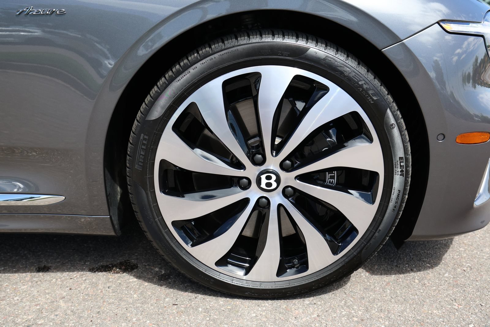 Certified 2026 Bentley Continental GT Azure AWD/4WD image 17