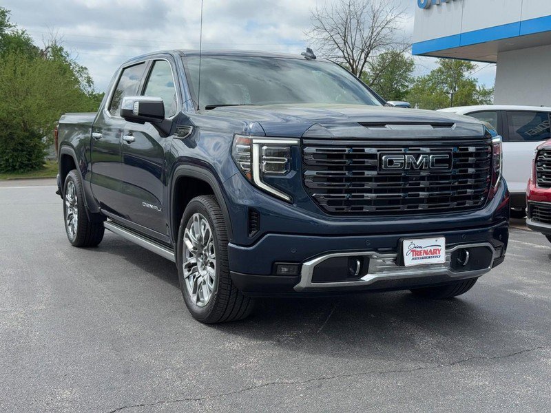 Used 2023 GMC Sierra 1500 Denali Ultimate image 2