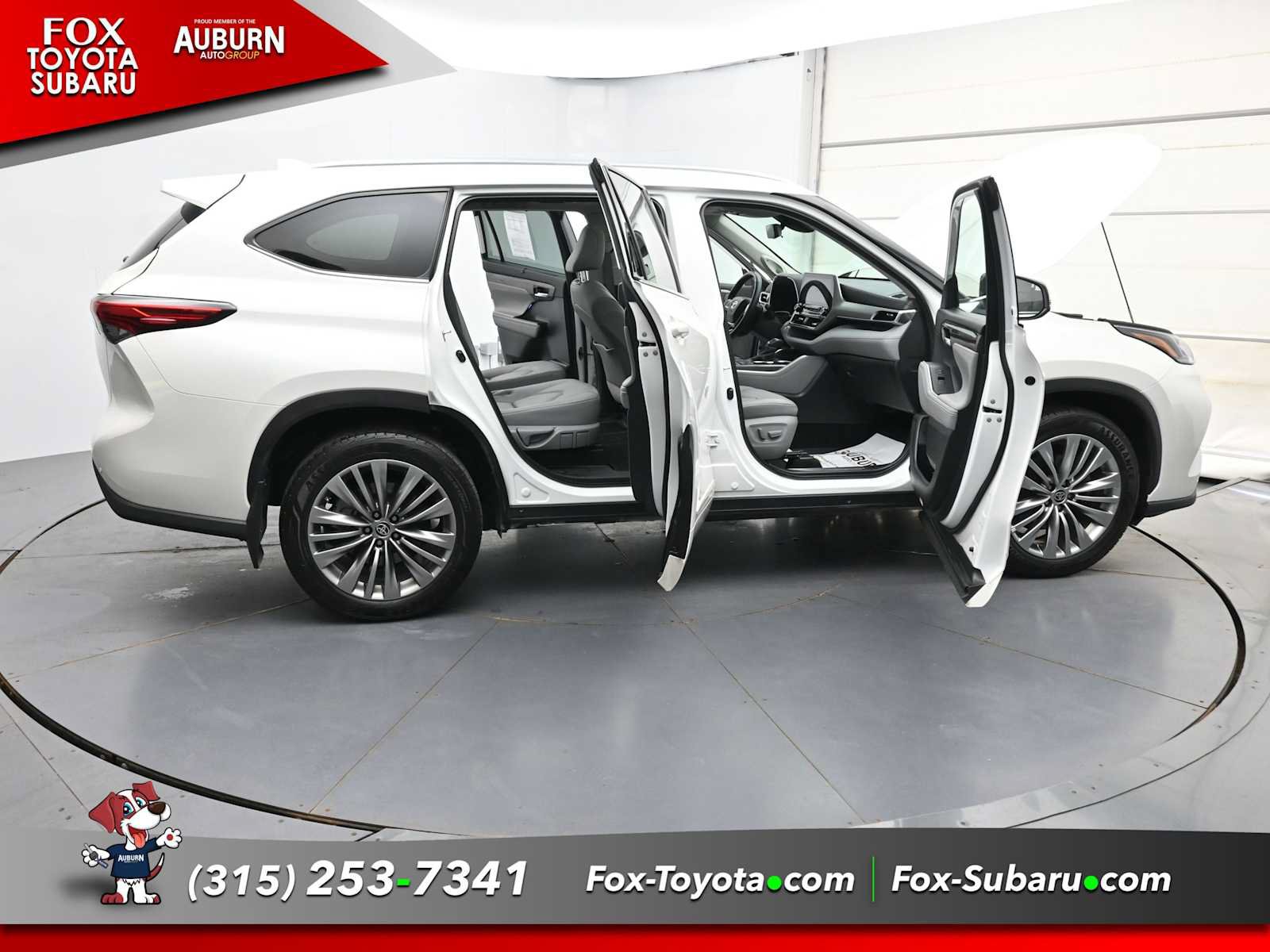 Used 2020 Toyota Highlander Platinum AWD/4WD image 40
