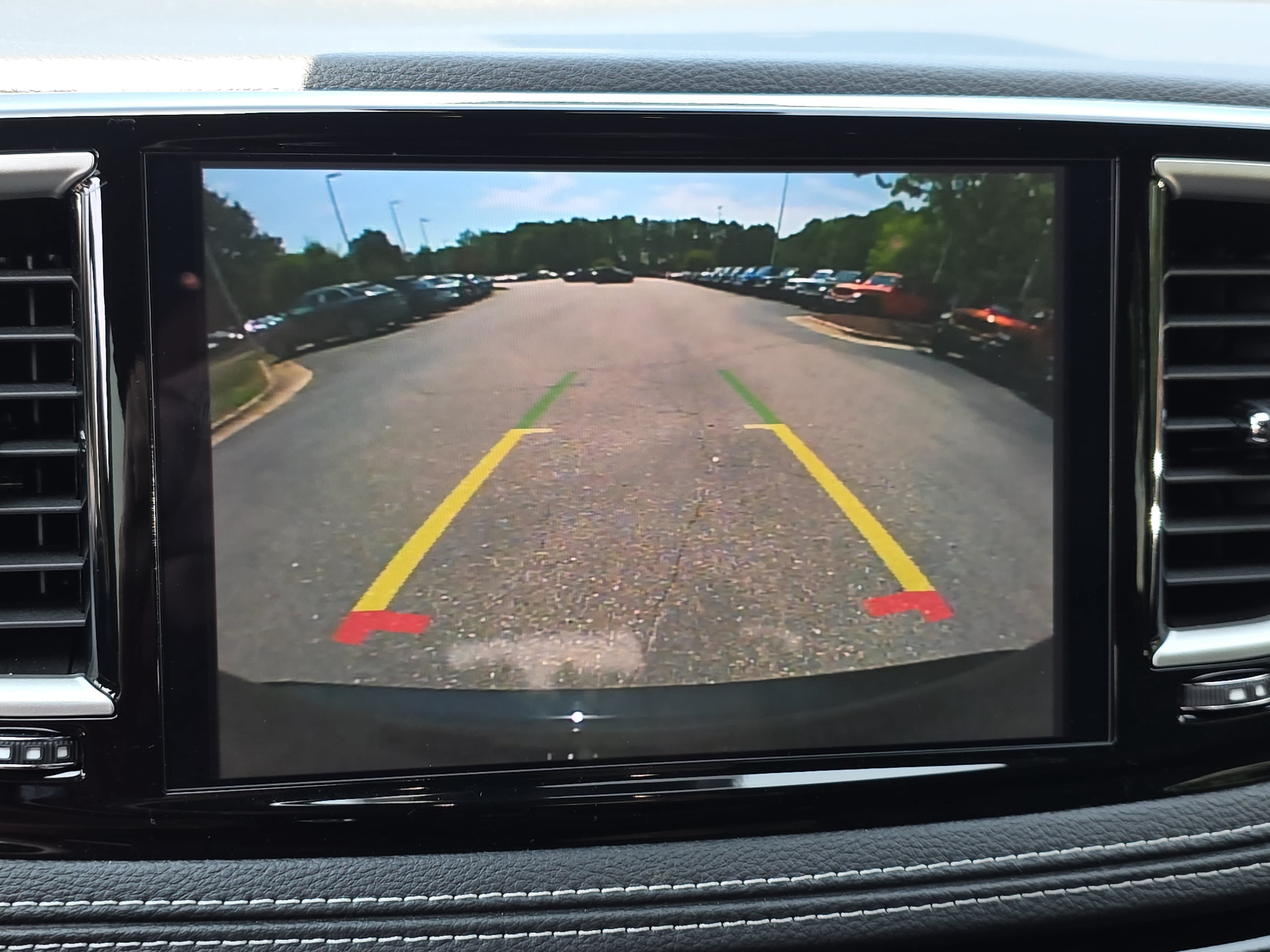 New 2026 Chrysler Pacifica Select FWD image 21