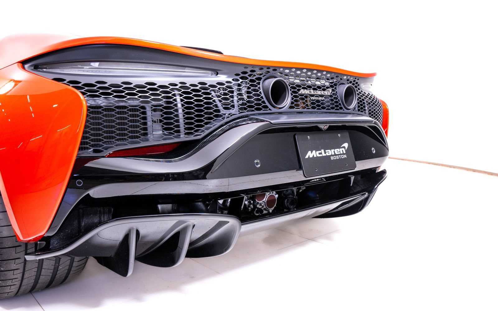 New 2026 McLaren Artura Spider RWD image 14