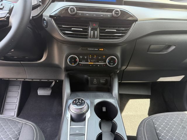 Certified 2024 Ford Escape Active AWD/4WD image 12