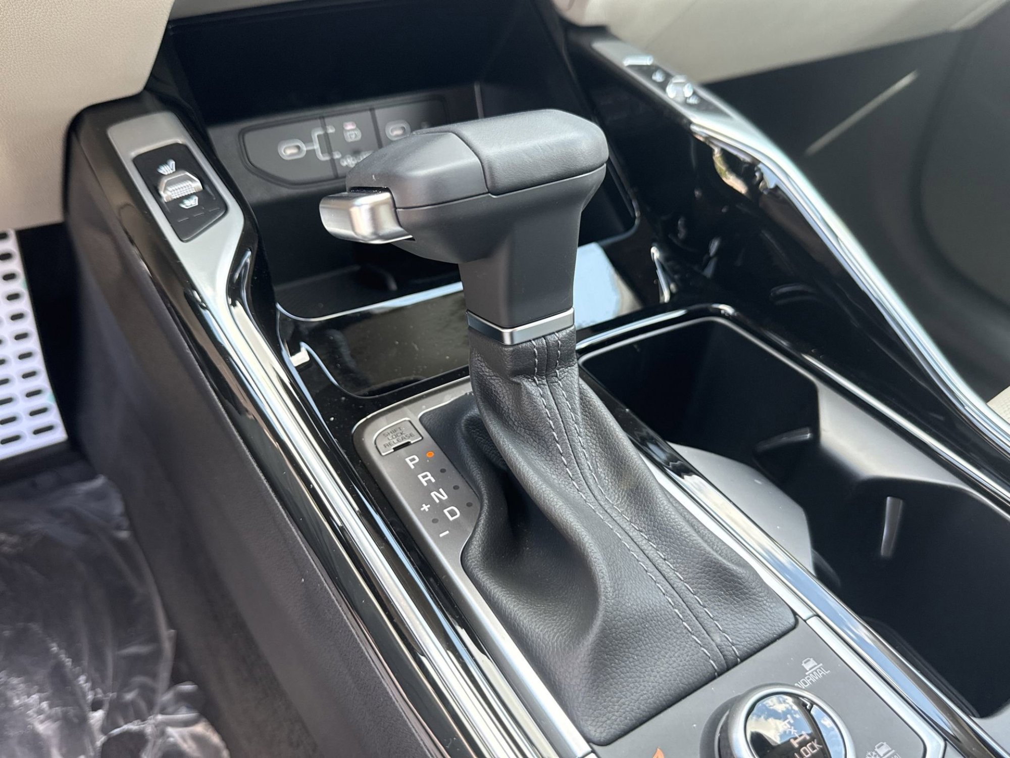 New 2025 Kia Sorento SX image 26