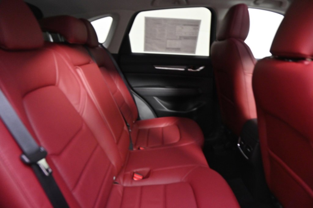 New 2025 MAZDA CX-5 Carbon Edition image 18