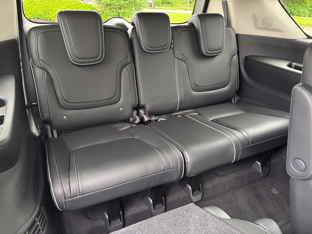 Used 2025 INFINITI QX80 Luxe AWD/4WD image 32