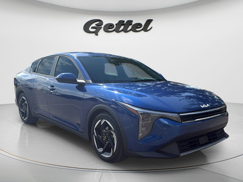 Used 2025 Kia K4 EX FWD image 3