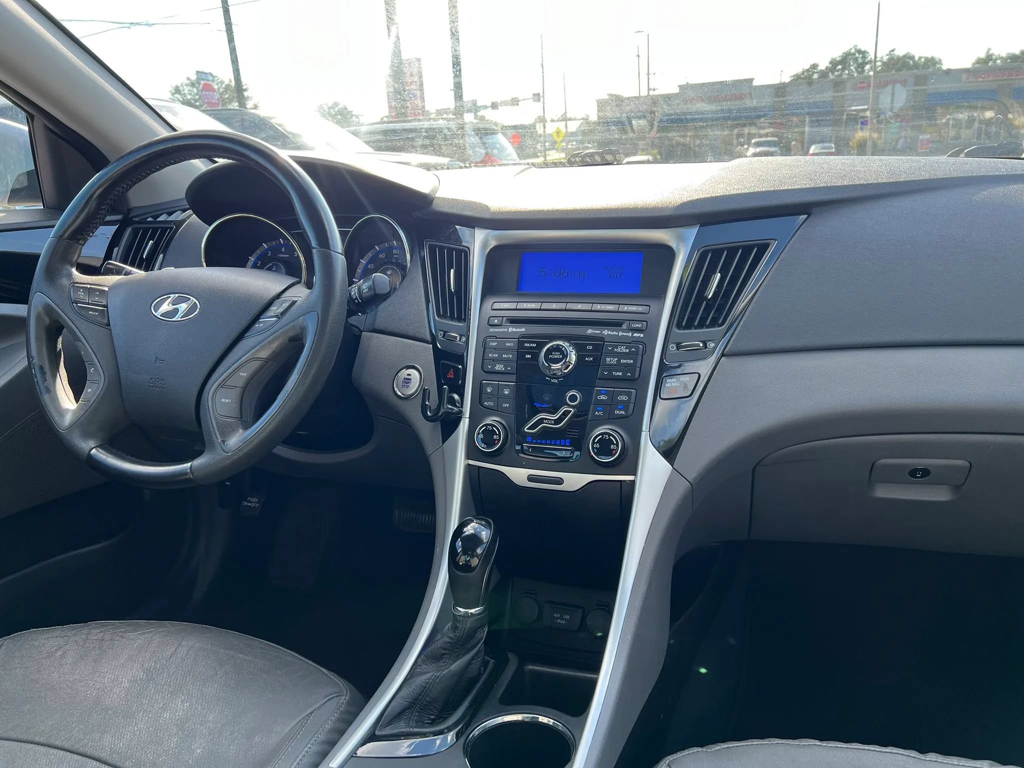 Used 2011 Hyundai Sonata Limited FWD image 13