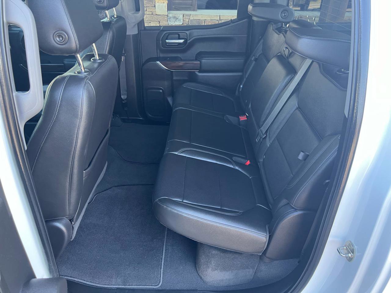 Used 2020 GMC Sierra 1500 SLT image 13