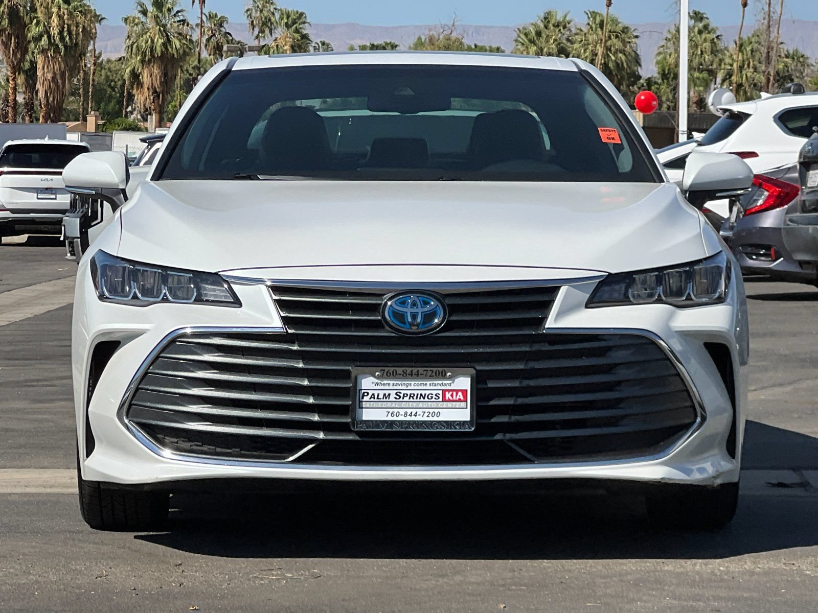 Used 2019 Toyota Avalon XLE w/ Moonroof Package FWD image 8