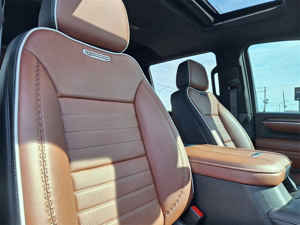 Used 2024 GMC Sierra 2500 Denali Ultimate image 32