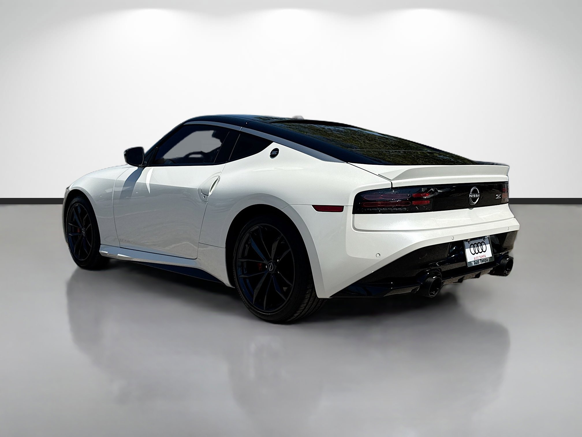 Used 2025 Nissan Z Performance w/ Floor Mat Package image 5