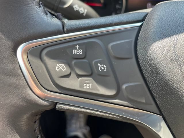 Used 2019 Chevrolet Equinox Premier FWD image 17
