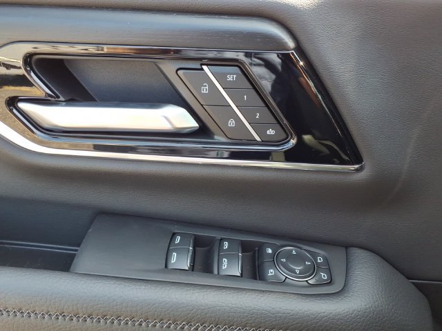 New 2026 GMC Yukon Denali w/ Advanced Technology Package AWD/4WD image 19