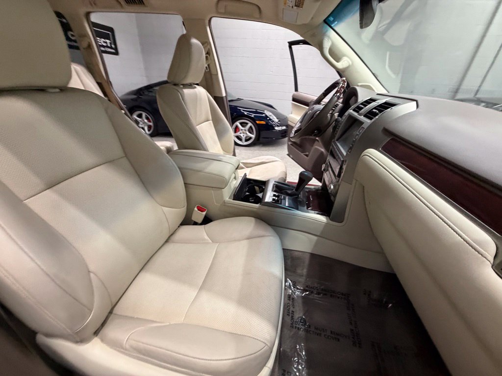 Used 2017 Lexus GX 460 Premium AWD/4WD image 35