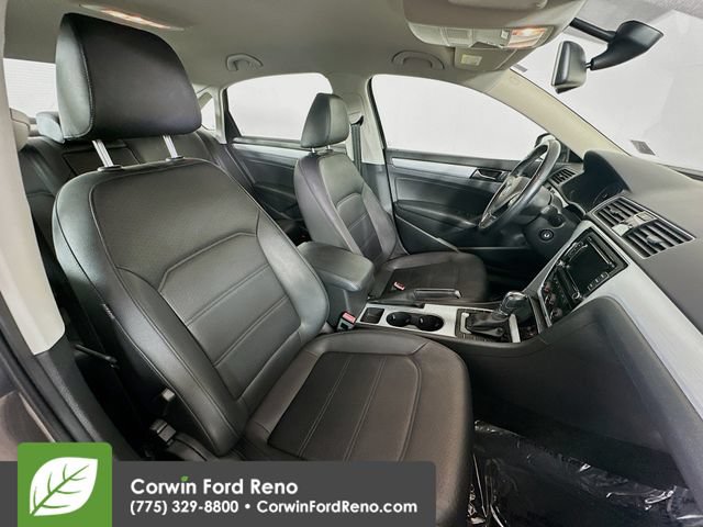 Used 2013 Volkswagen Passat 2.5 SE FWD image 25