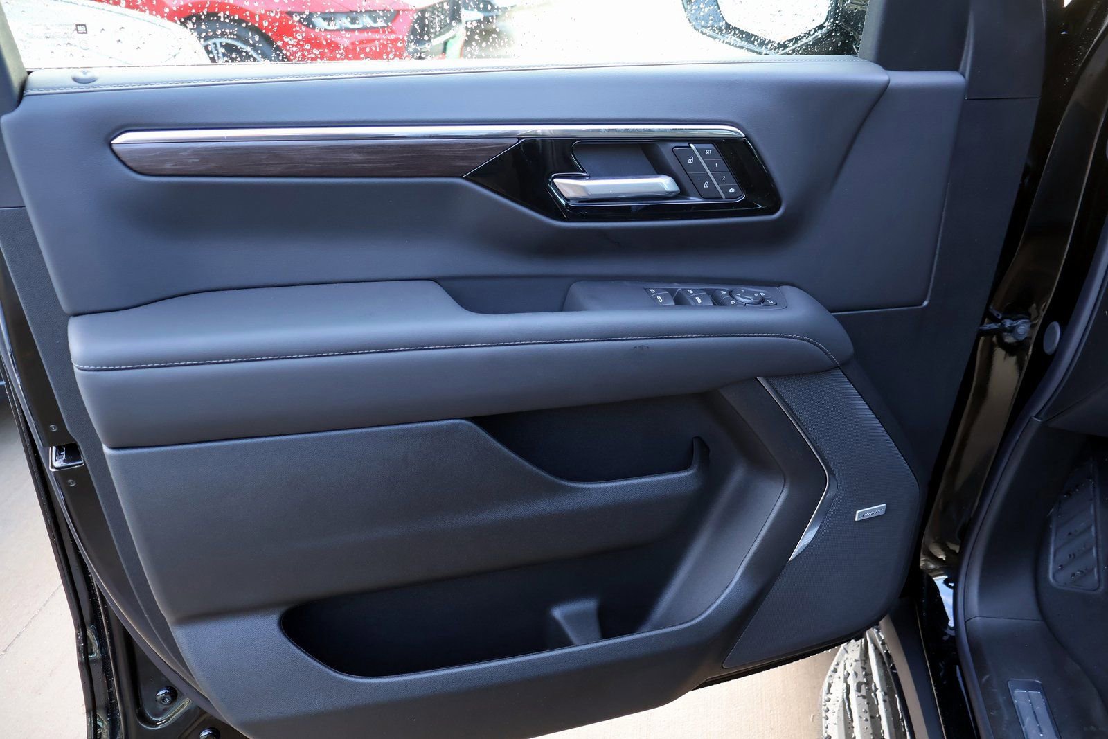 New 2026 Chevrolet Suburban LT w/ Comfort Package image 23