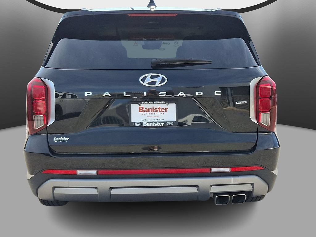 Used 2024 Hyundai Palisade Limited AWD/4WD image 5