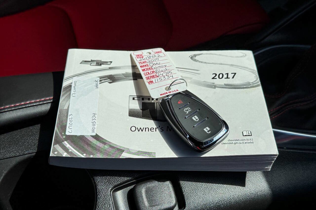 Used 2017 Chevrolet Camaro SS RWD image 37