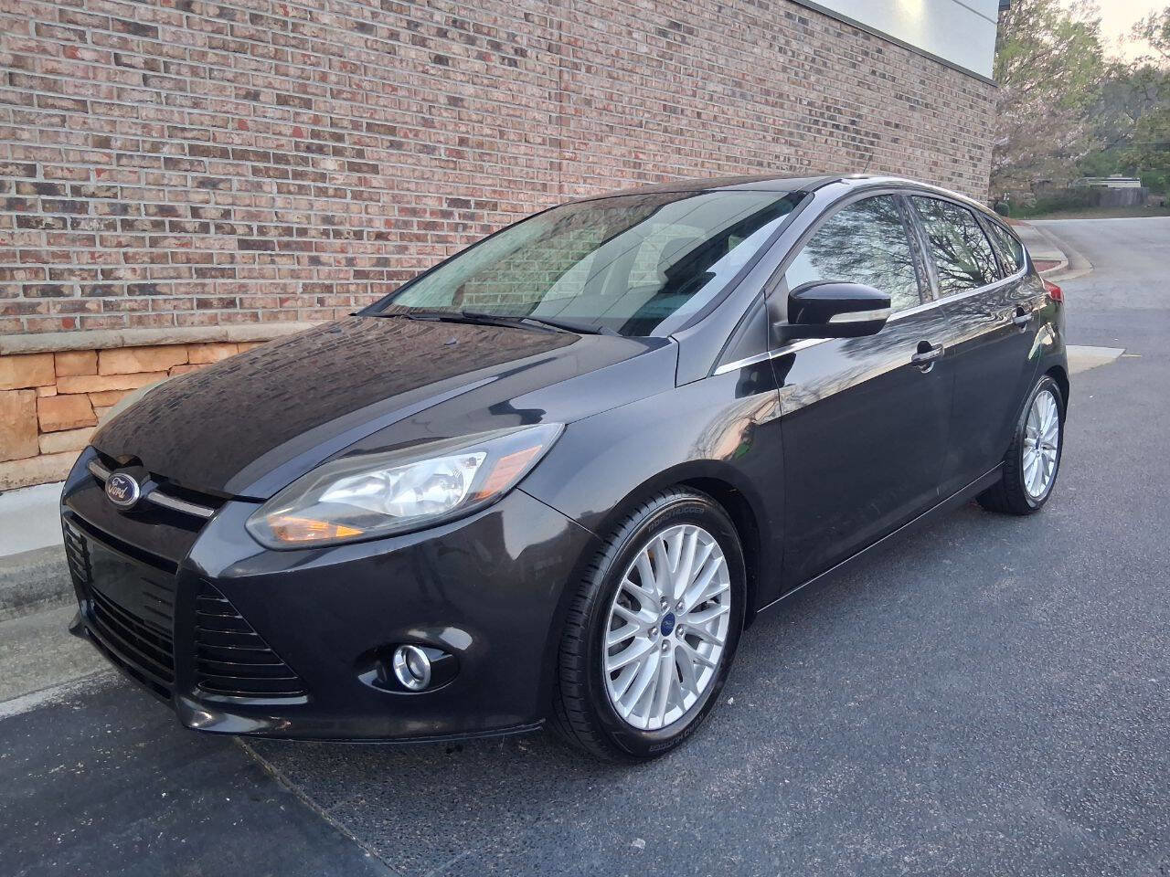 Used 2014 Ford Focus Titanium image 1