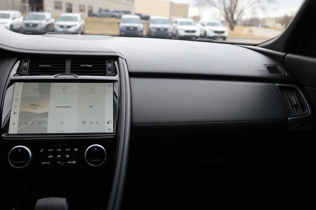 Used 2021 Jaguar E-PACE SE image 24