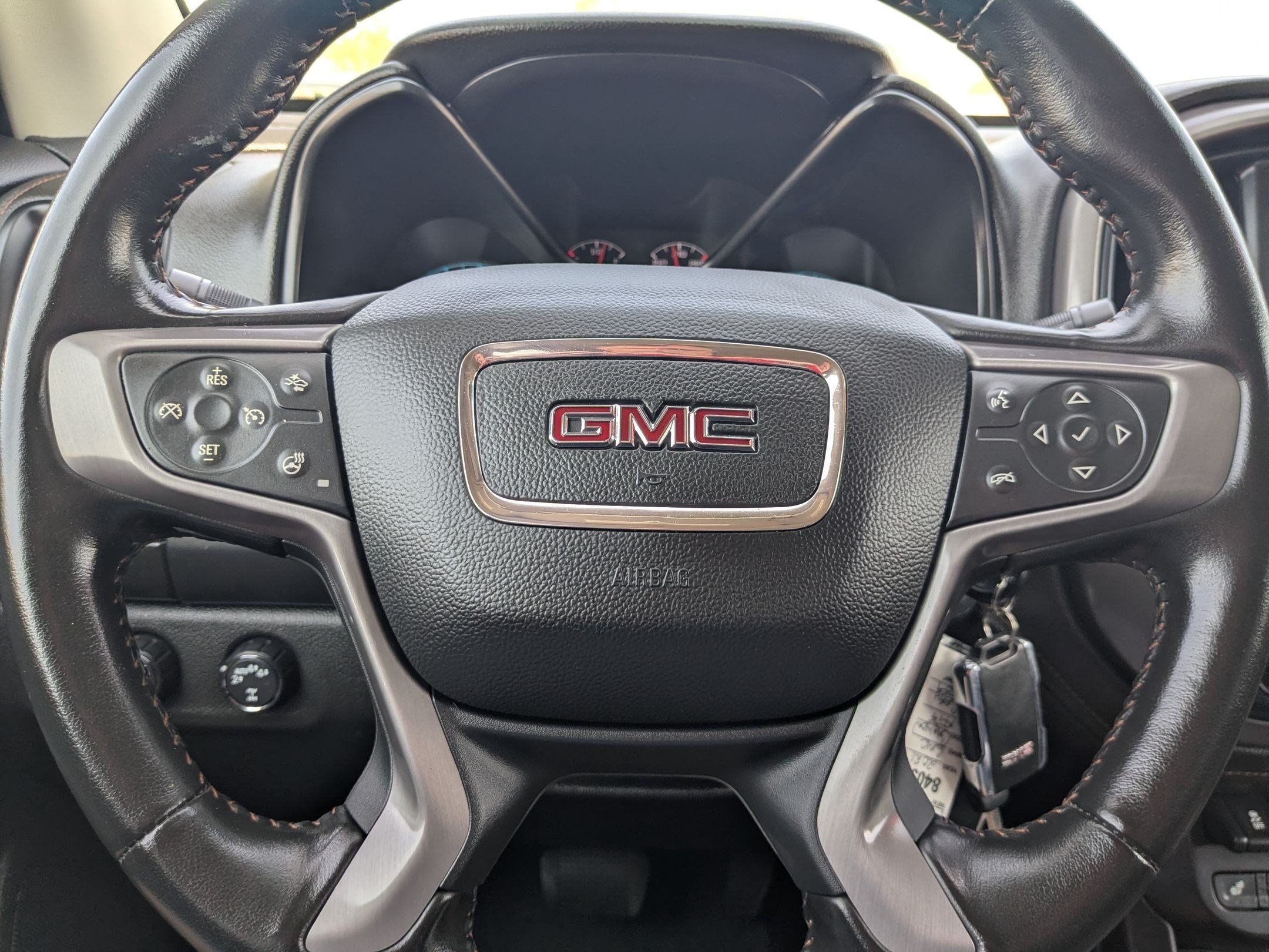 Certified 2021 GMC Canyon AT4 w/ Driver Alert Package AWD/4WD image 17