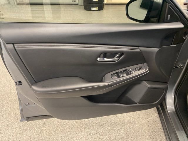 Used 2023 Nissan Sentra SV w/ All-Weather Package image 27