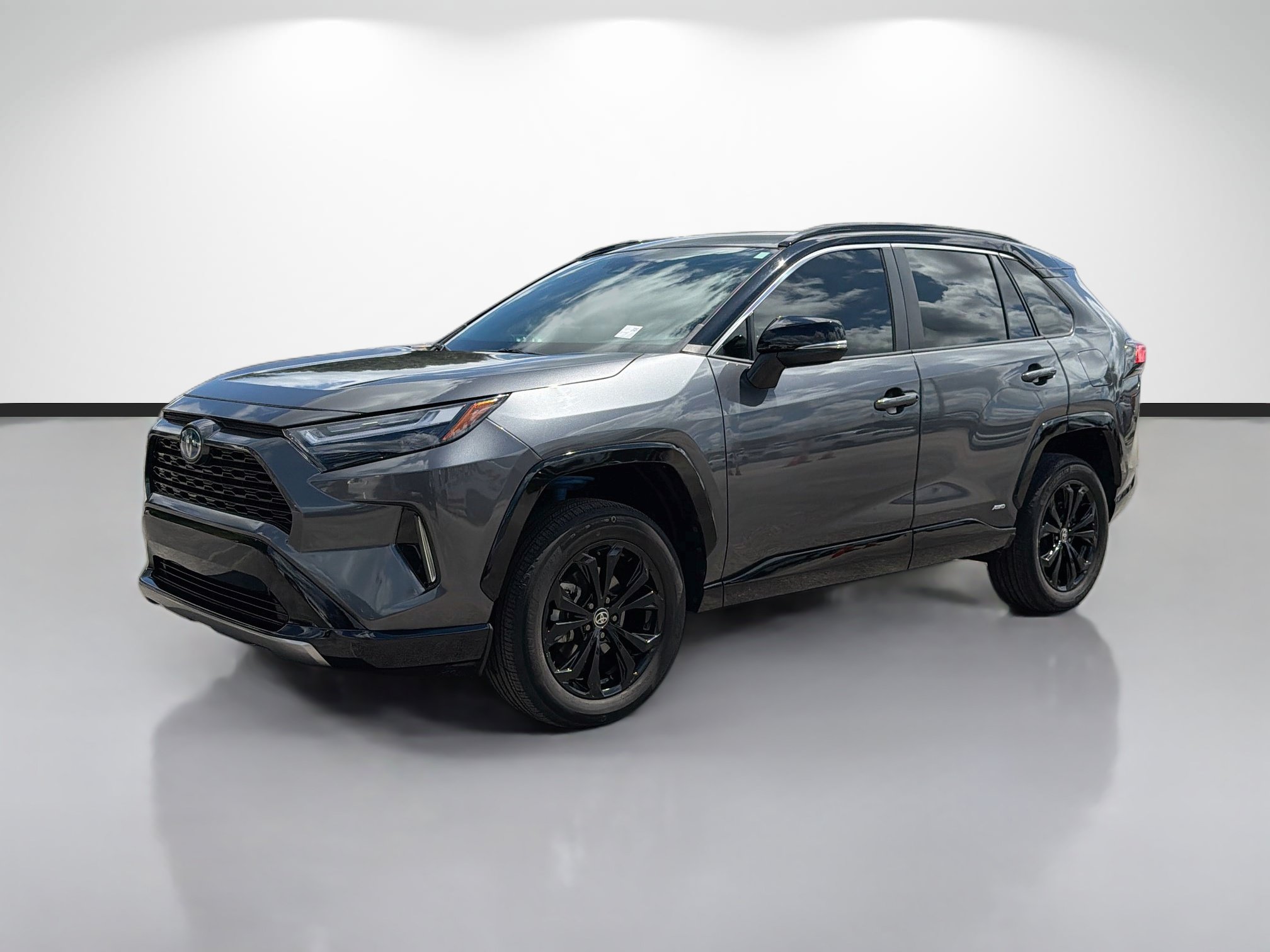 Used 2023 Toyota RAV4 XSE w/ XSE Grade Weather Package AWD/4WD image 7