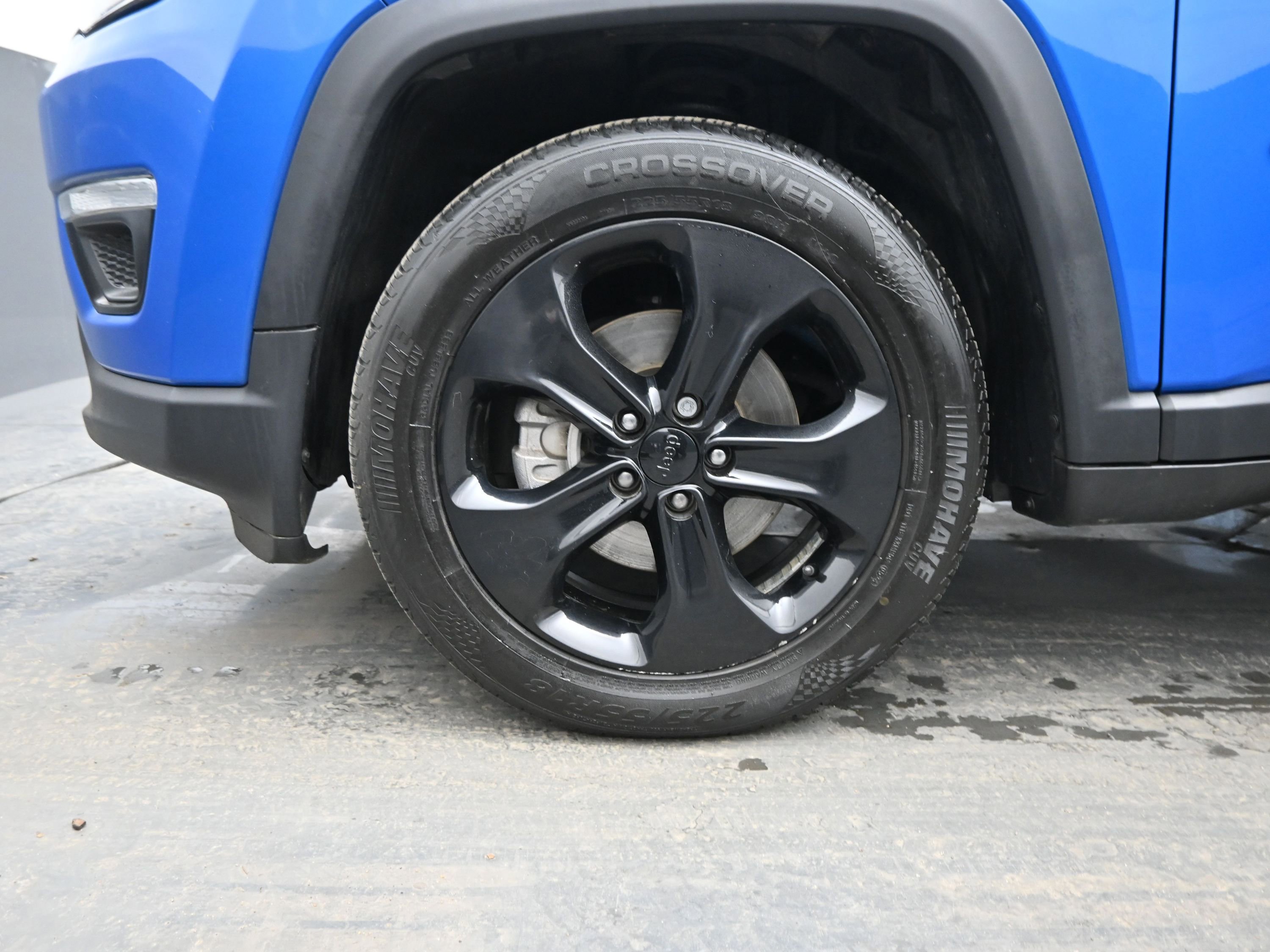 Used 2020 Jeep Compass Latitude image 9