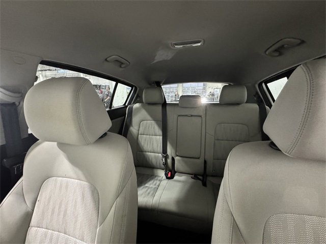 Used 2020 Kia Sportage LX image 28