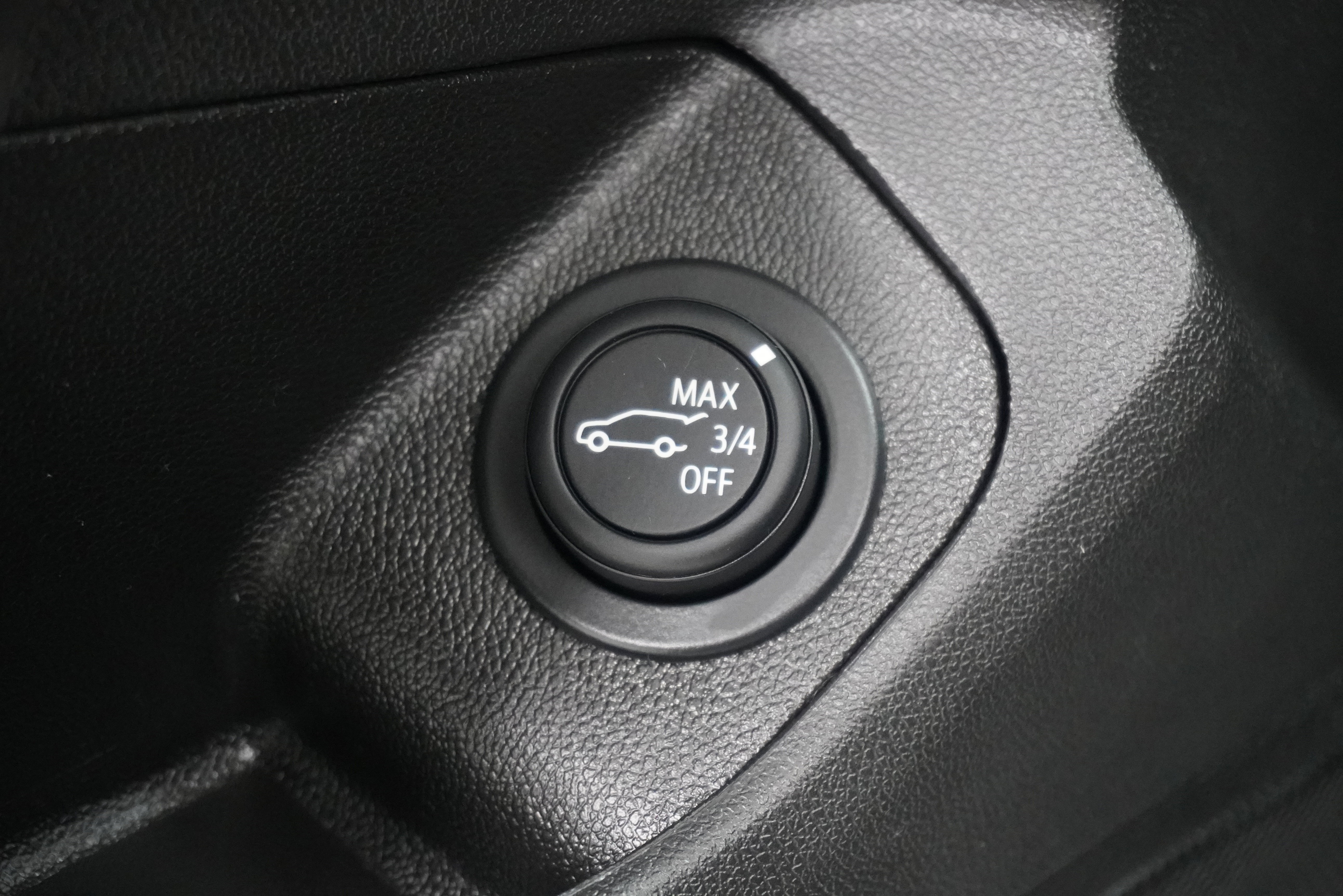 Used 2023 GMC Terrain SLT w/ Tech Package image 26