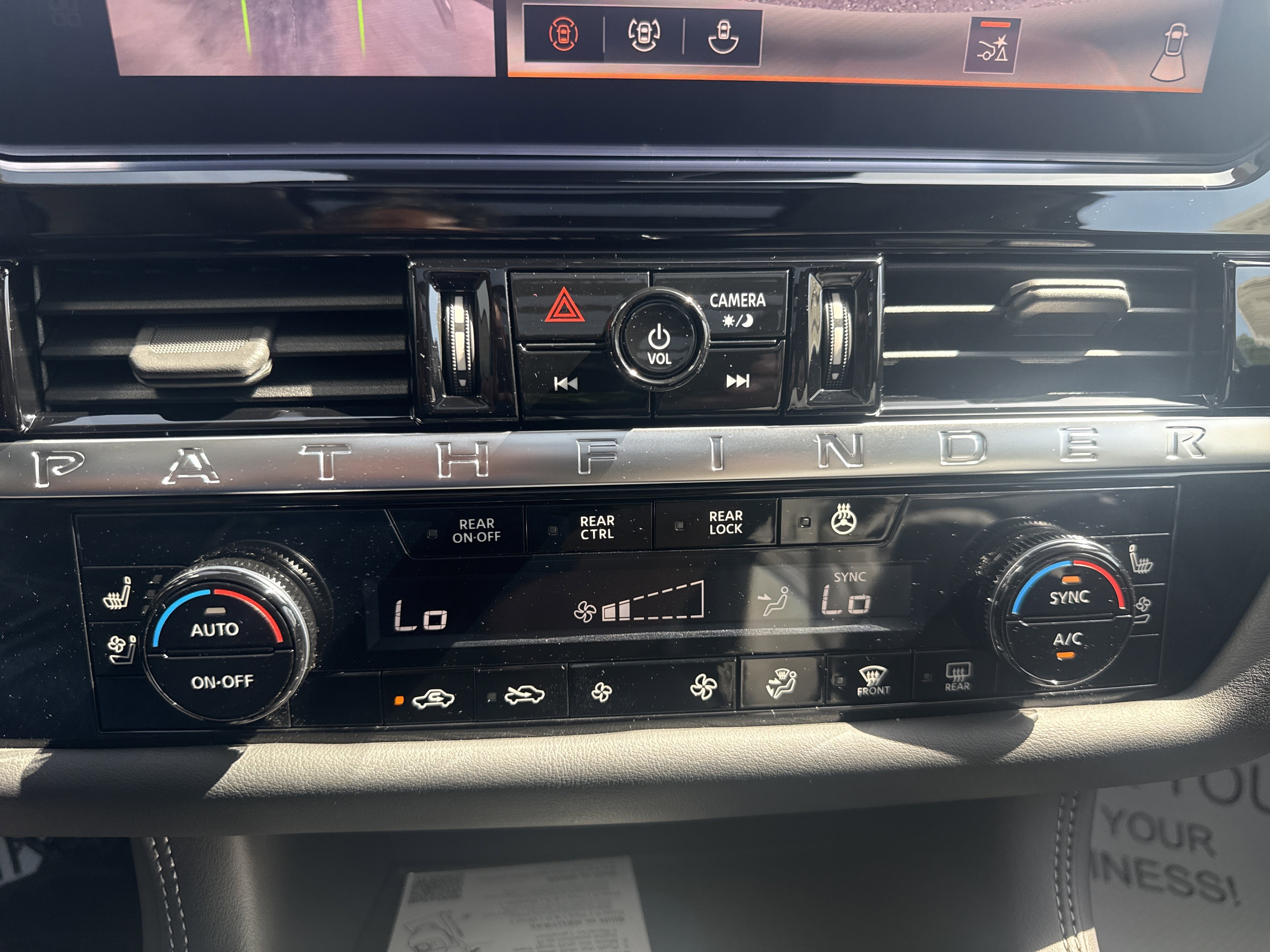 New 2026 Nissan Pathfinder Platinum AWD/4WD image 46