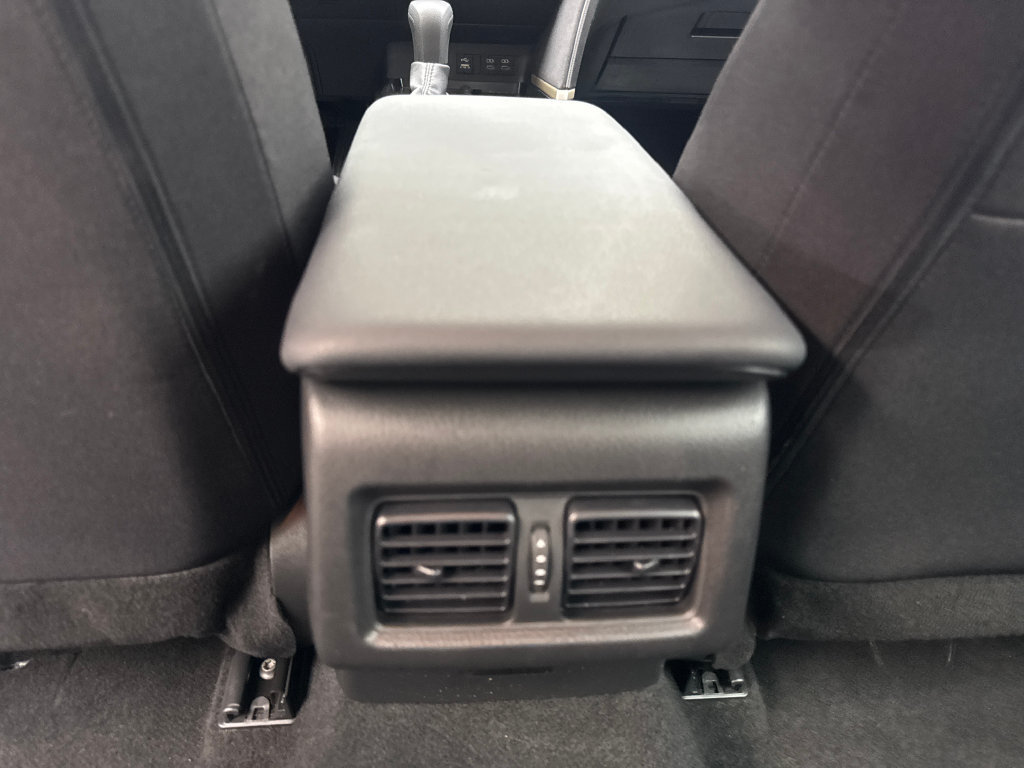 Used 2025 Toyota Camry LE FWD image 73
