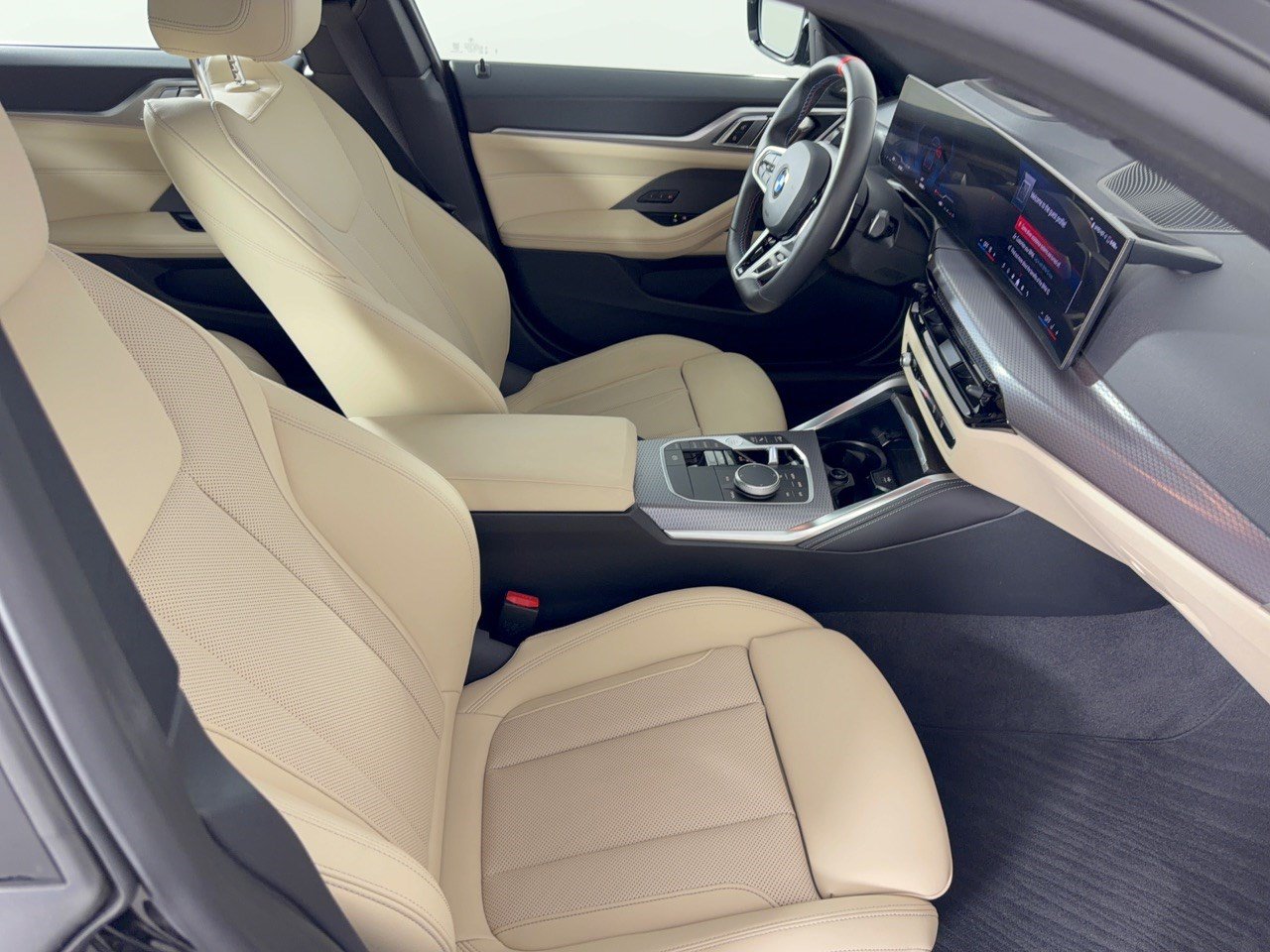 Certified 2026 BMW M440i RWD image 30