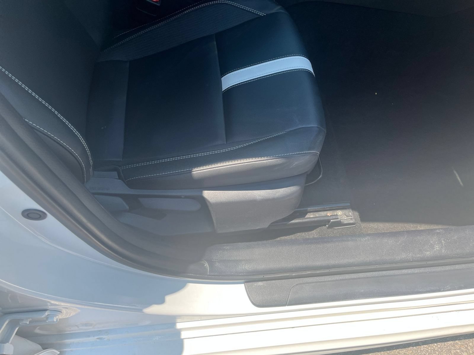 Used 2025 Toyota Camry SE FWD image 27