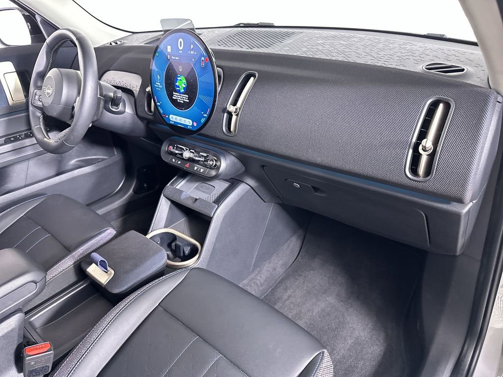 Used 2025 MINI Cooper Countryman S image 30