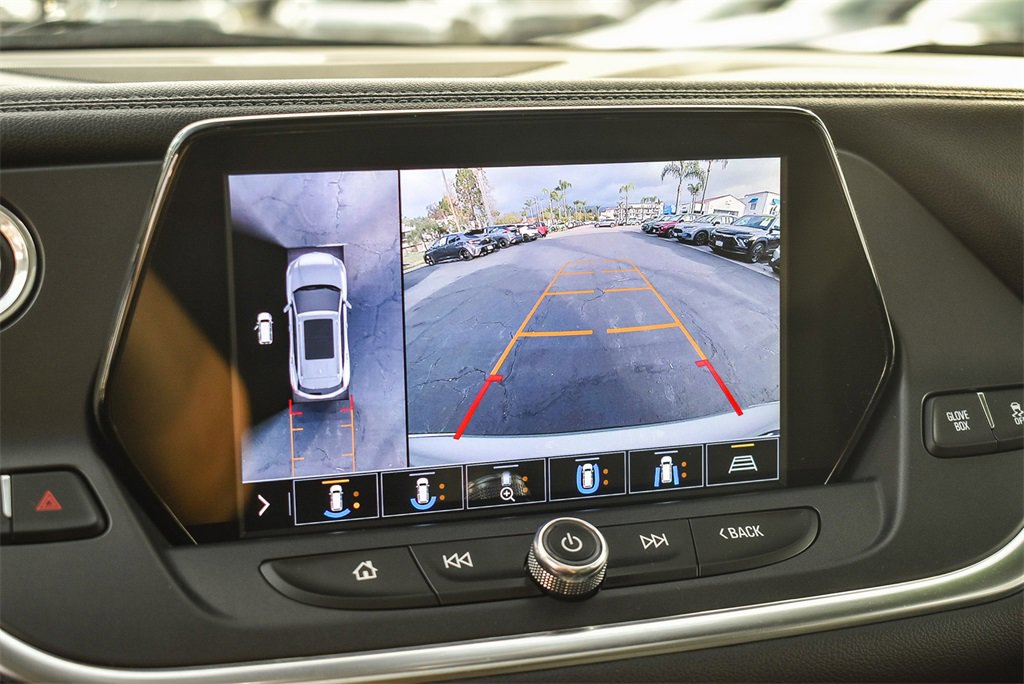 Used 2020 Chevrolet Blazer LT w/ Sound & Technology Package image 24