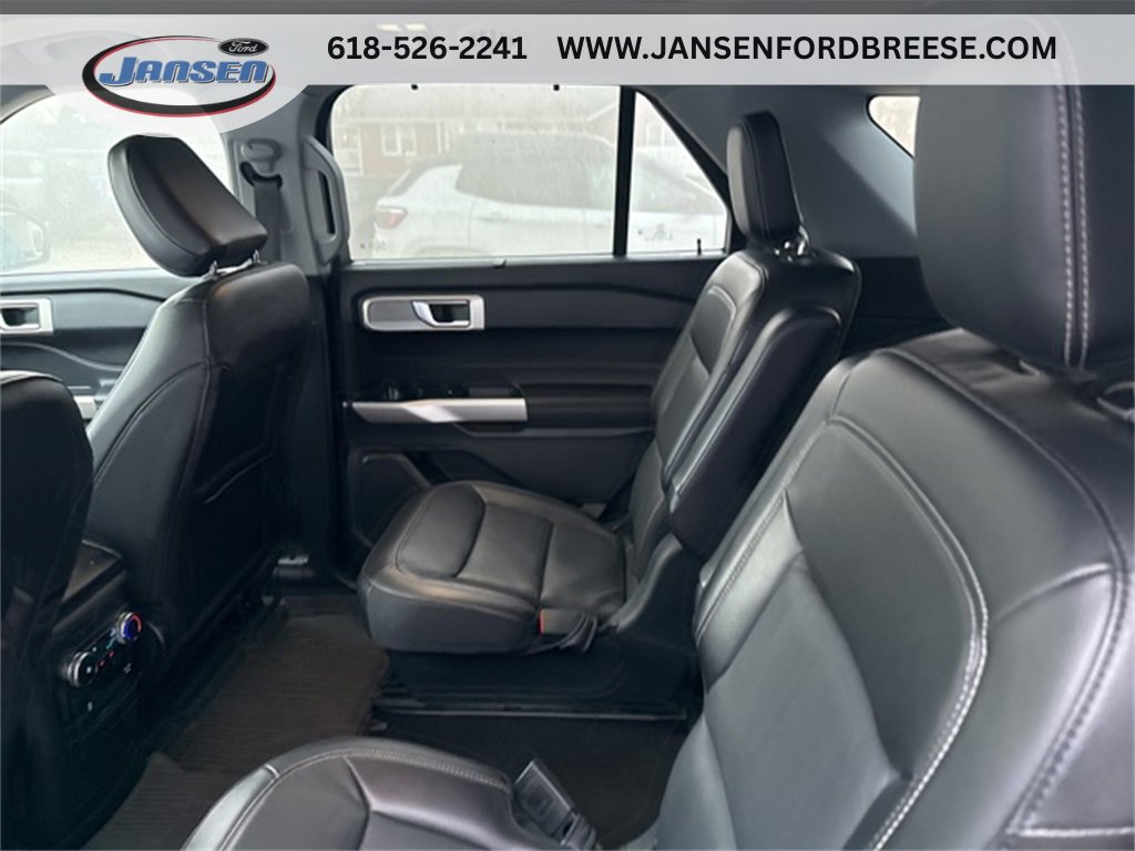Used 2022 Ford Explorer Limited w/ Equipment Group 301A image 27