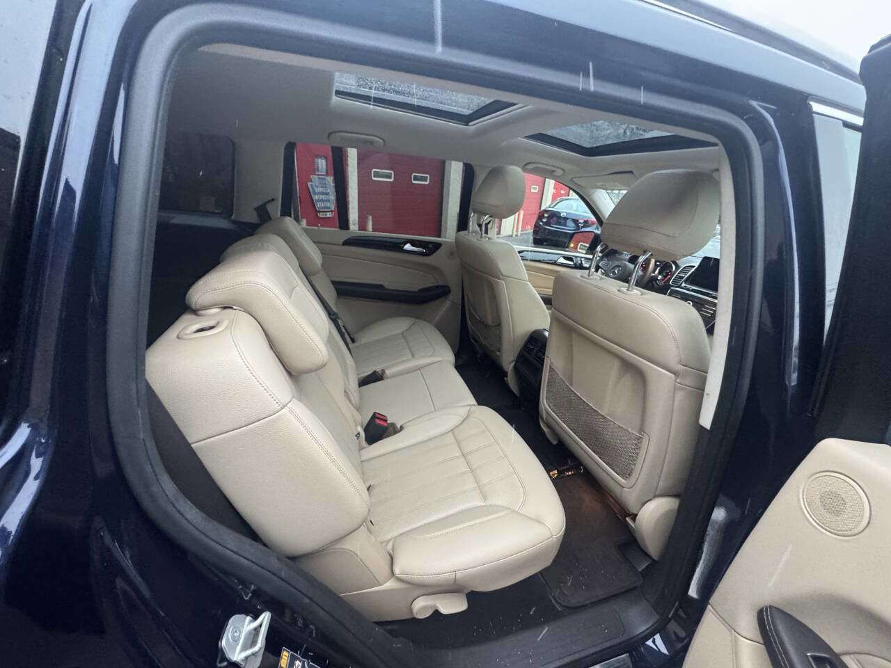 Used 2017 Mercedes-Benz GLS 450 4MATIC image 23