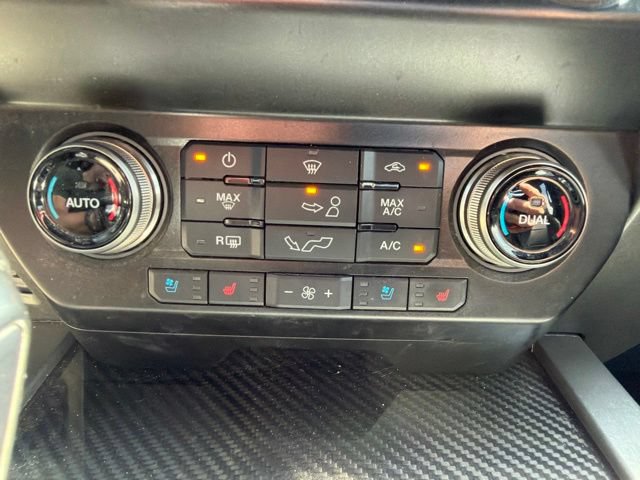 Used 2020 Ford F150 Raptor w/ Equipment Group 802A Luxury AWD/4WD image 32