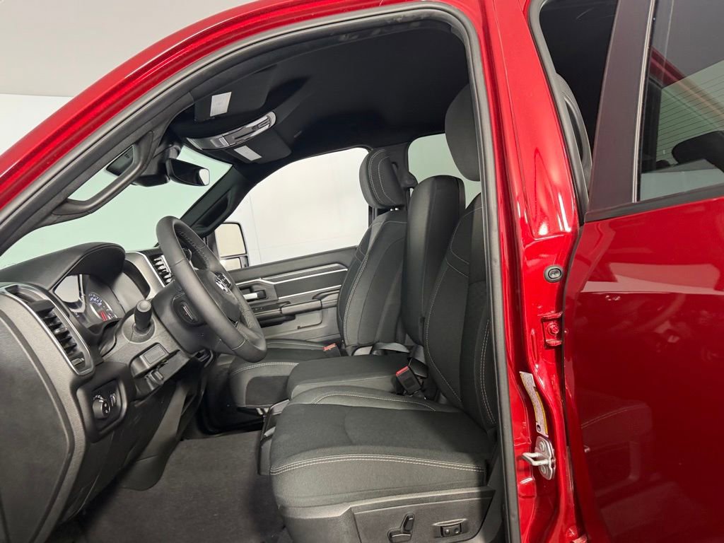 Used 2026 RAM 2500 Big Horn AWD/4WD image 23