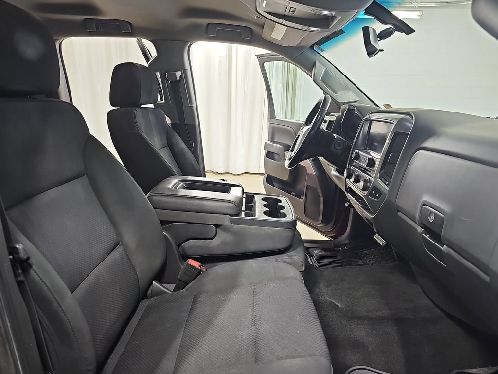 Used 2018 Chevrolet Silverado 1500 LT w/ All Star Edition AWD/4WD image 13