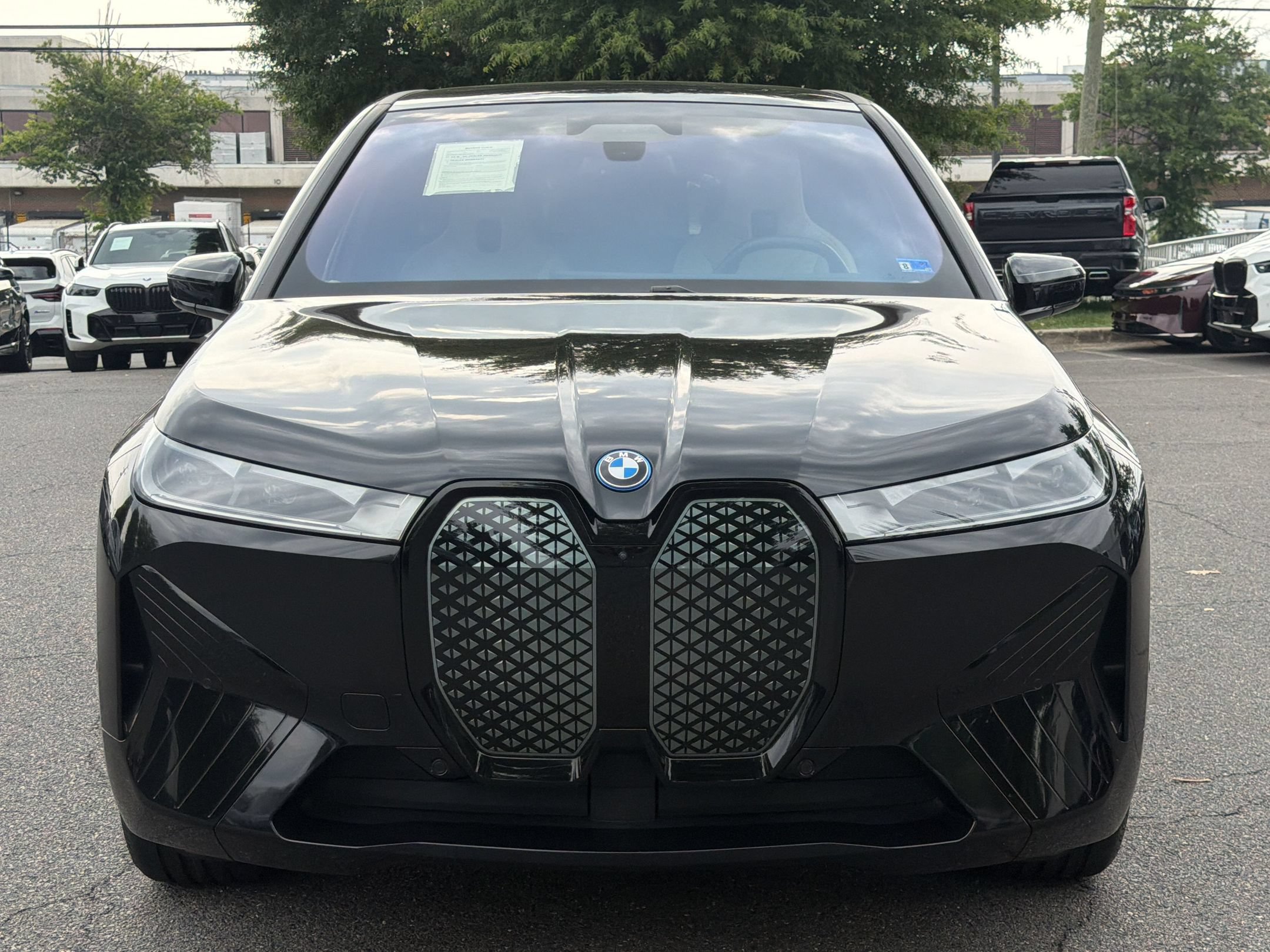 Certified 2024 BMW iX xDrive50 w/ Sport Package AWD/4WD image 6