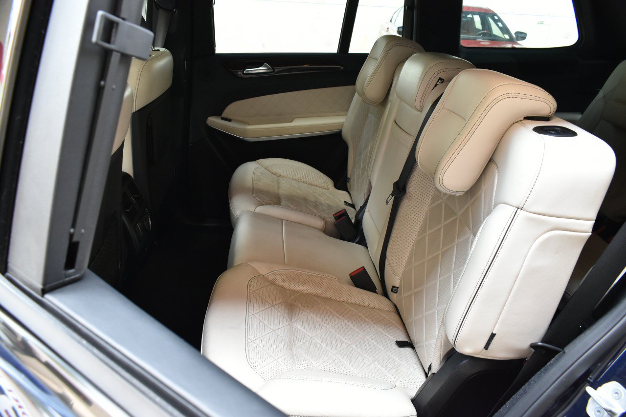 Used 2018 Mercedes-Benz GLS 550 4MATIC image 16