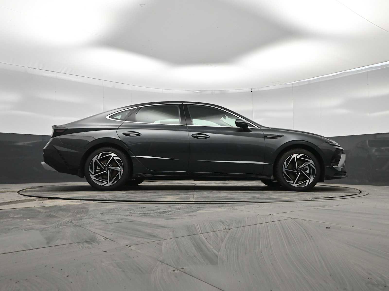 New 2026 Hyundai Sonata SEL FWD image 37