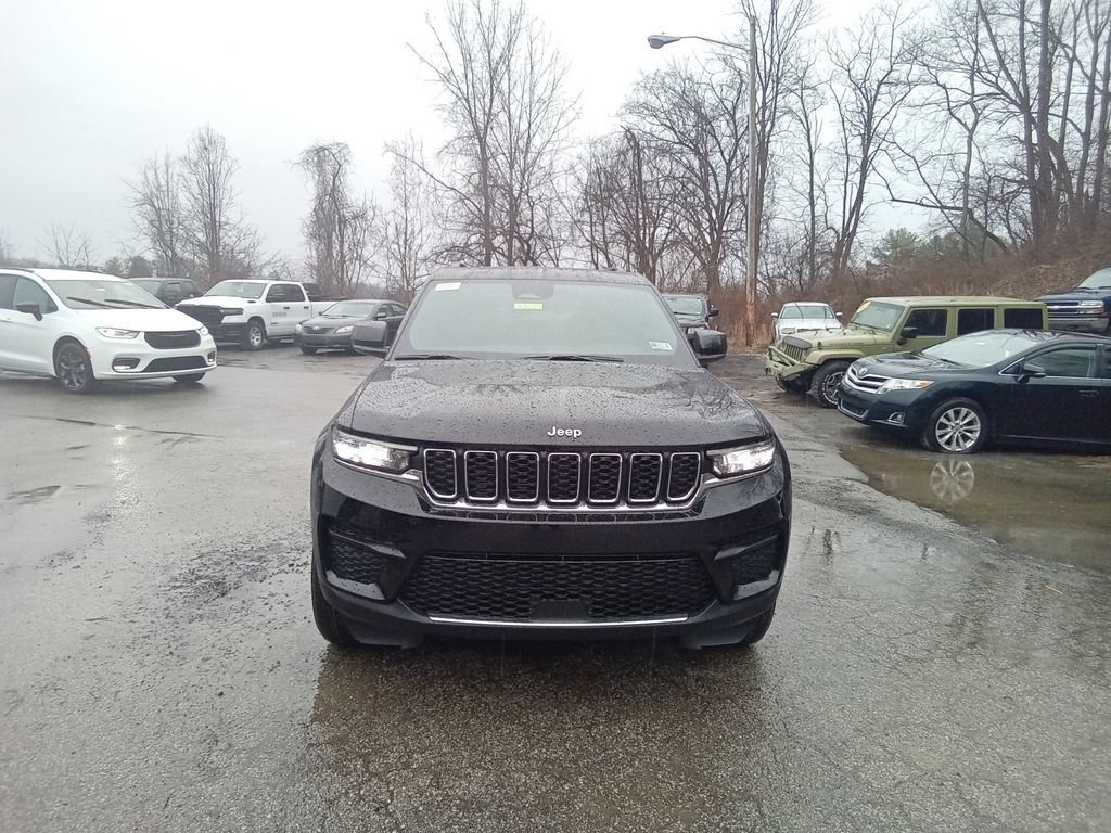 New 2026 Jeep Grand Cherokee Laredo X AWD/4WD image 10