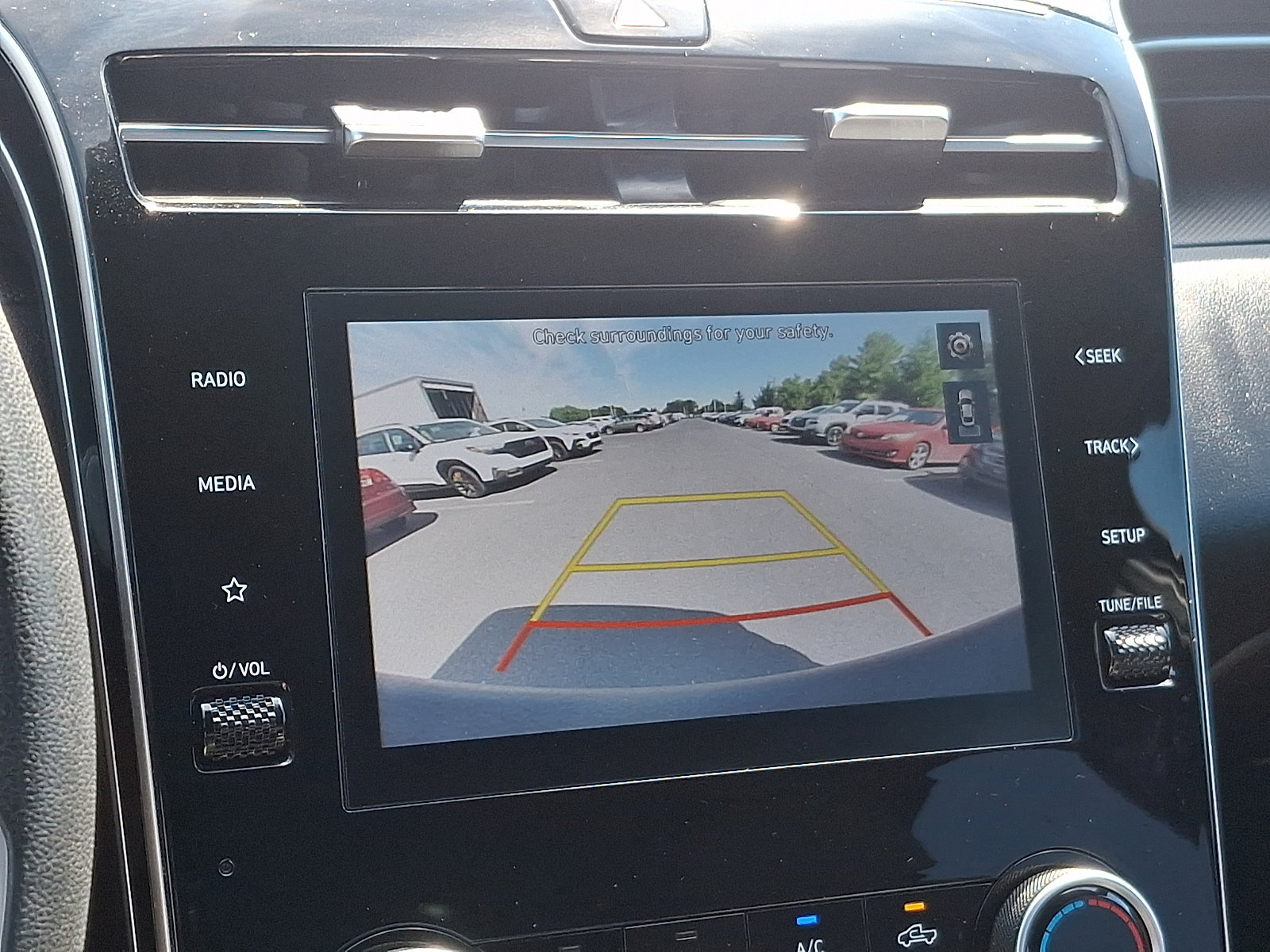 Used 2022 Hyundai Santa Cruz SEL AWD/4WD image 17