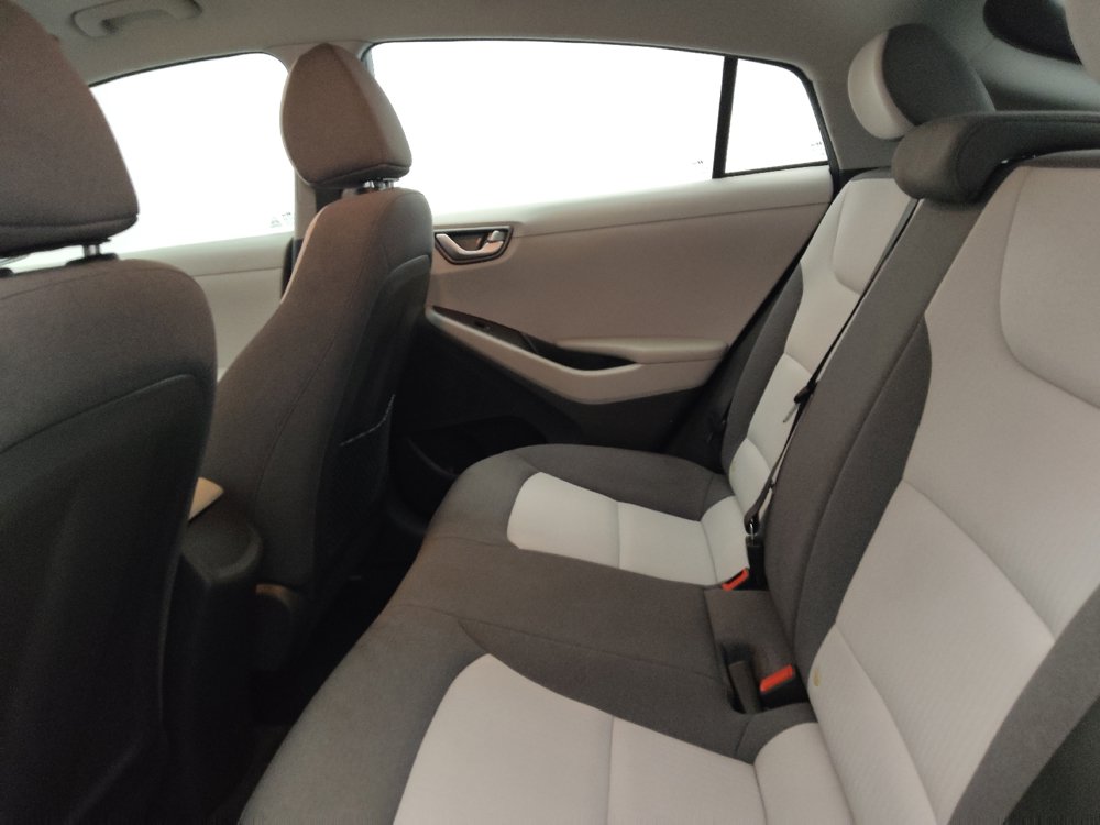 Used 2020 Hyundai Ioniq Blue FWD image 18