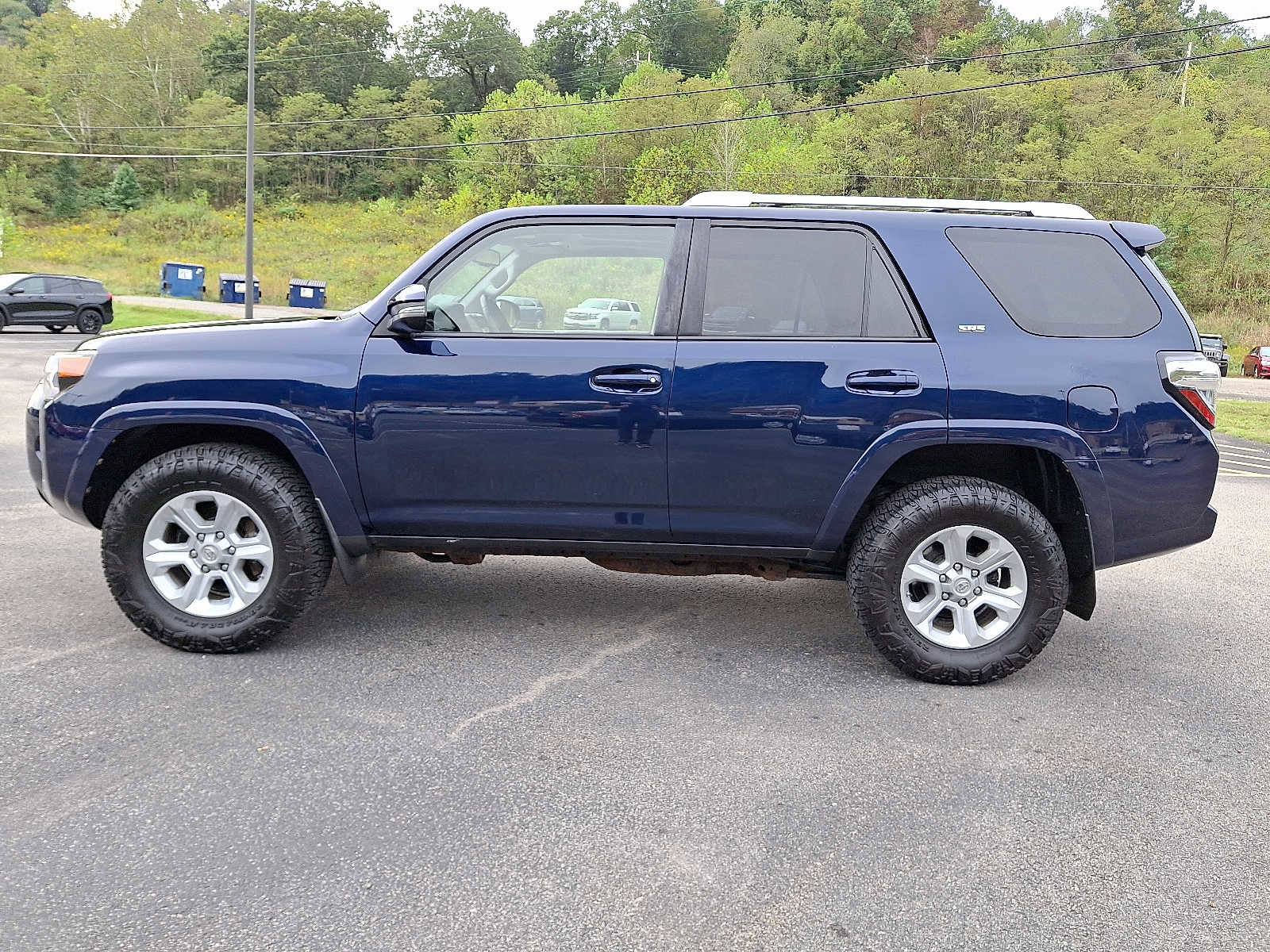 Used 2014 Toyota 4Runner SR5 Premium image 4
