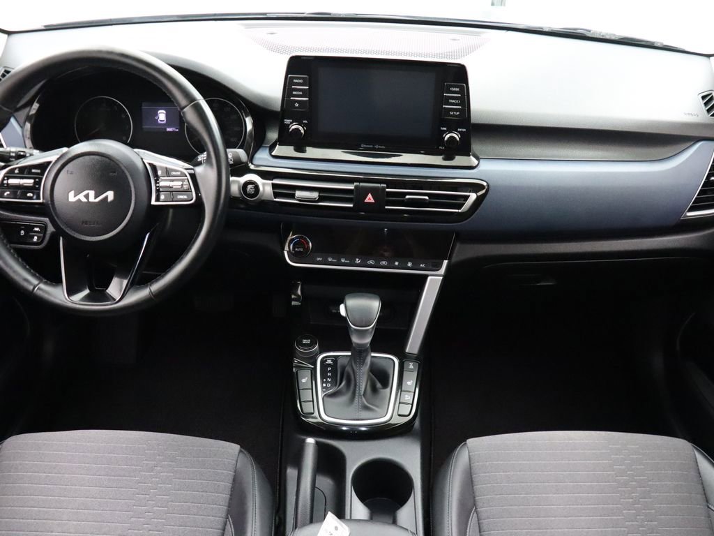 Used 2023 Kia Seltos S image 19