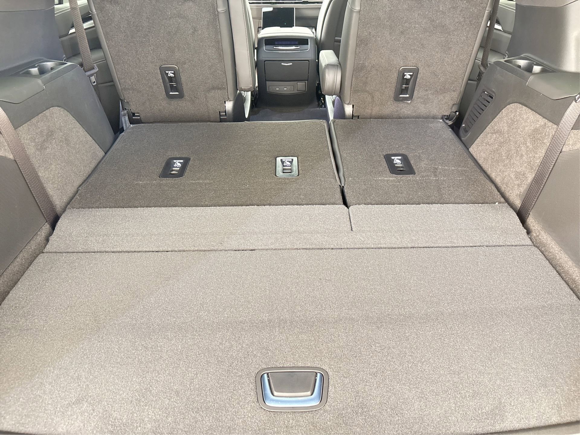 New 2025 Cadillac Escalade Sport w/ Touring Package image 13